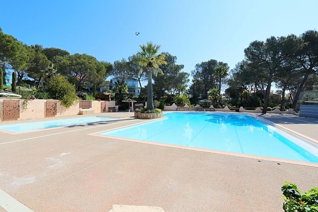 Saint-Raphael, Boulouris, F2 Dans Belle Residence 3 Piscines, Proche Bord De Mer Eksteriør bilde