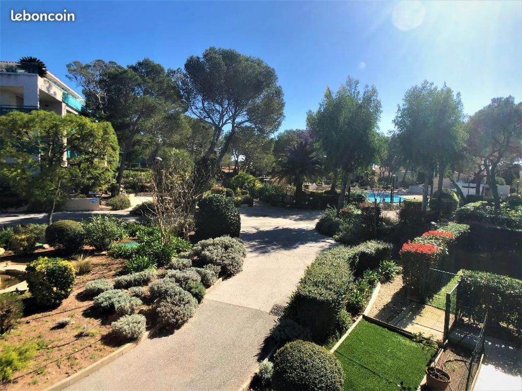 Saint-Raphael, Boulouris, F2 Dans Belle Residence 3 Piscines, Proche Bord De Mer Eksteriør bilde